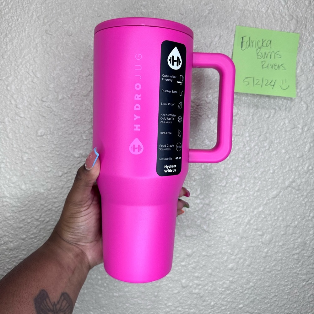 🩷NWT- Neon Magenta Hydrojug🩷